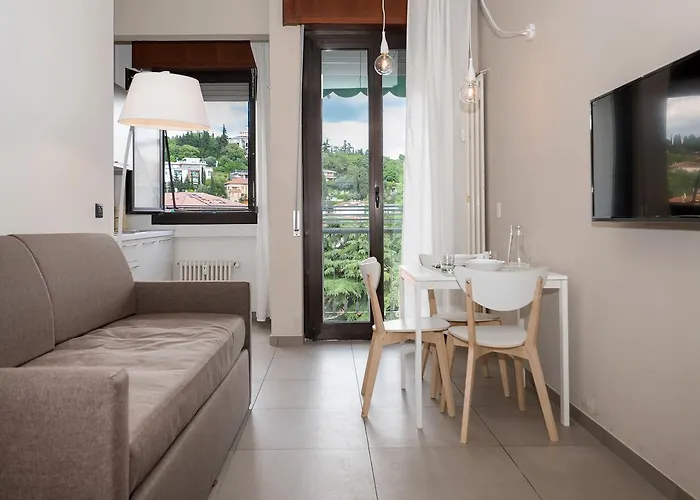 Appartement Flats4rent Alessia *