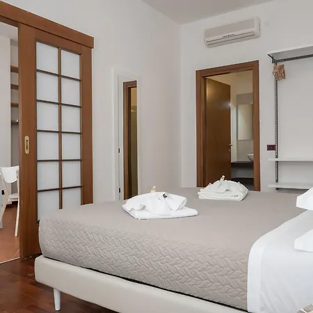 Flats4rent Alessia Βερόνα